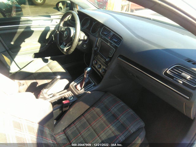 2016 Volkswagen GTI, VIN: 3VW4T7AU5GM010952