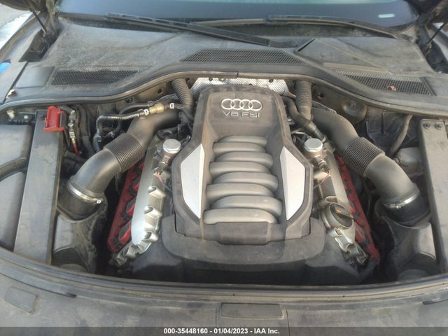 Audi A8 2011 WAUAVAFD3BN000681 Image 10