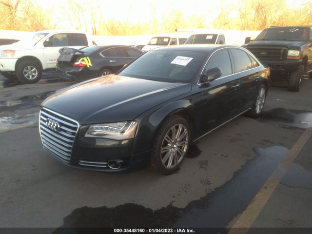 Audi A8 2011 WAUAVAFD3BN000681 Image 2
