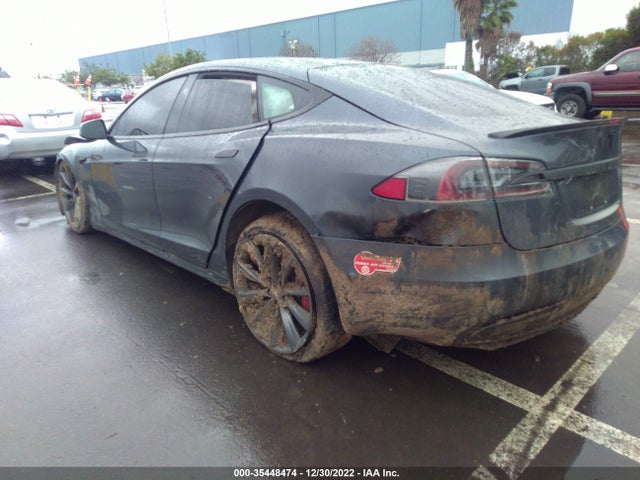 2016 Tesla Model S, VIN: 5YJSA1E14GF175215