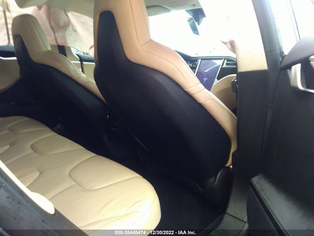 2016 Tesla Model S, VIN: 5YJSA1E14GF175215