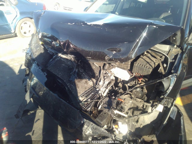 WVGAV7AXXGW582055 Volkswagen TIGUAN S
