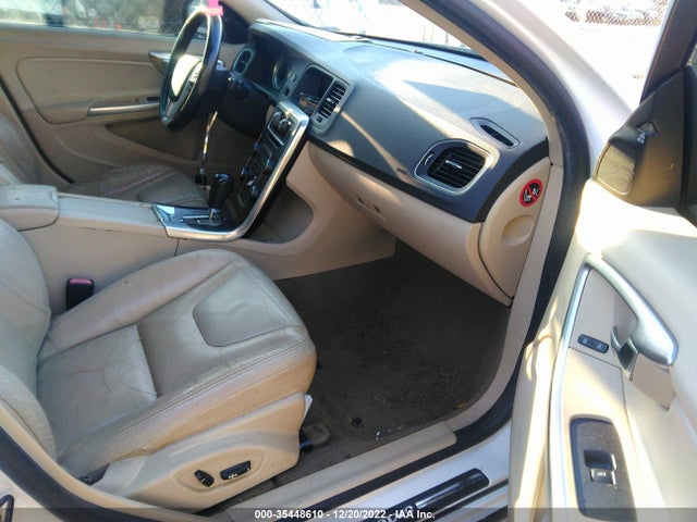 Volvo S60 2012 YV1622FS7C2045058 Image 6