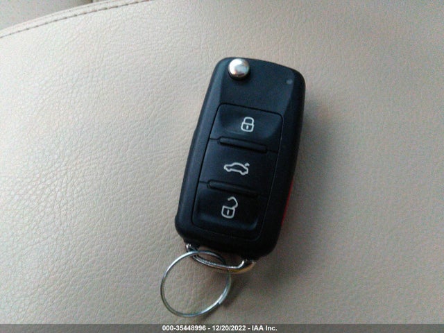 2015 VOLKSWAGEN TIGUAN SE VIN: WVGBV7AX3FW589917