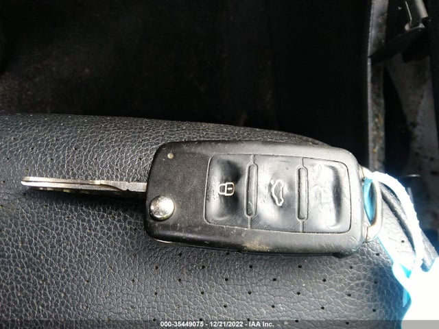 1VWBS7A39EC044120 Volkswagen Passat Se W/sunroof