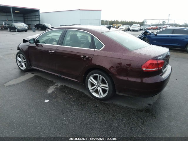 1VWBS7A39EC044120 Volkswagen Passat Se W/sunroof