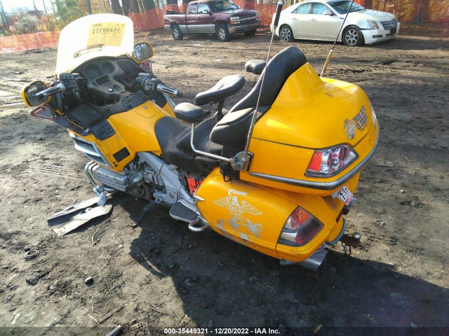 2001 HONDA GL1800 VIN: 1HFSC47061A006500