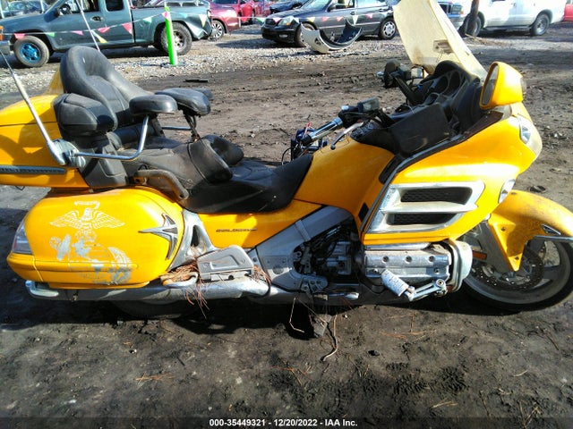 2001 HONDA GL1800 VIN: 1HFSC47061A006500