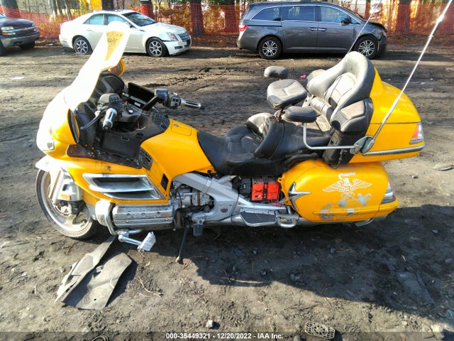 2001 HONDA GL1800 VIN: 1HFSC47061A006500