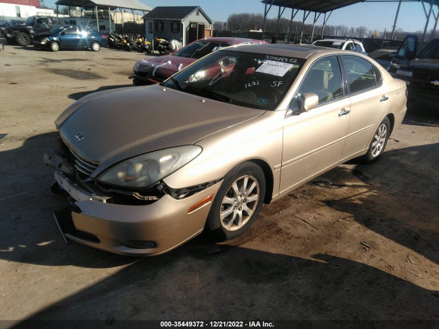 Lexus ES 300 2002 JTHBF30GX25023814 Image 2