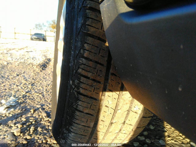 2012 KIA SORENTO LX VIN: 5XYKT3A1XCG191921