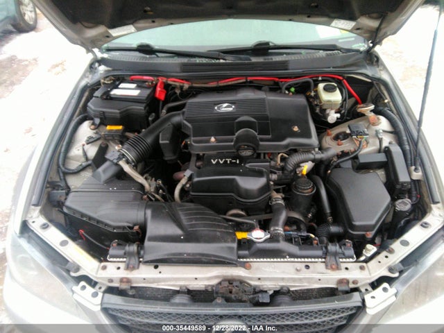 Lexus IS 300 2004 JTHBD192940092446 Image 10