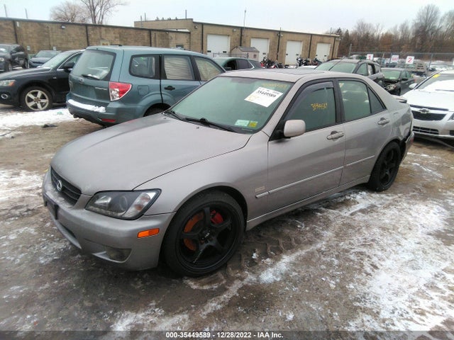 Lexus IS 300 2004 JTHBD192940092446 Image 2
