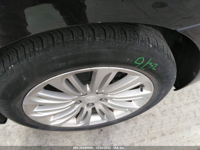 35449686 :رقم المزاد ، 1G4ZP5SZXKU103221 vin ، 2019 Buick Lacrosse Essence مزاد بيع
