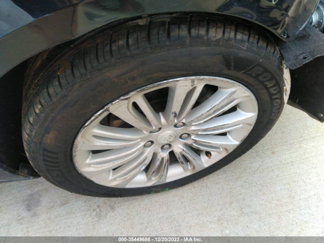 35449686 :رقم المزاد ، 1G4ZP5SZXKU103221 vin ، 2019 Buick Lacrosse Essence مزاد بيع