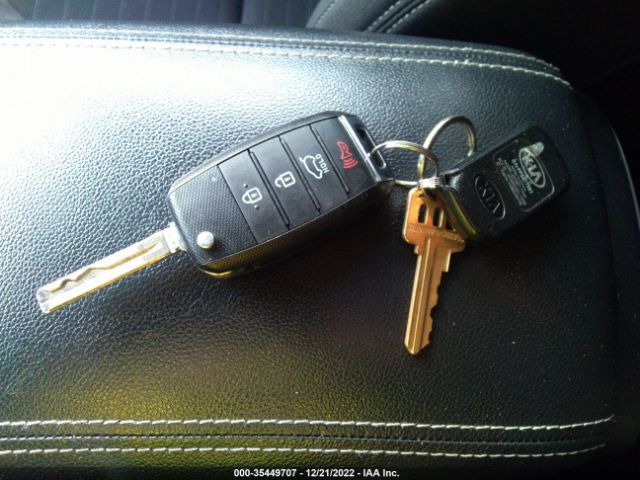 KNDPM3AC3J7458525 KIA Sportage Lx