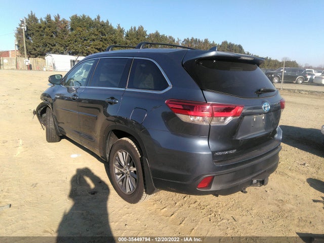 2018 Toyota Highlander, VIN: 5TDJGRFH7JS052077