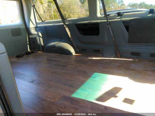 2008 FORD ECONOLINE WAGON XL/XLT VIN: 1FBNE31LX8DB11309