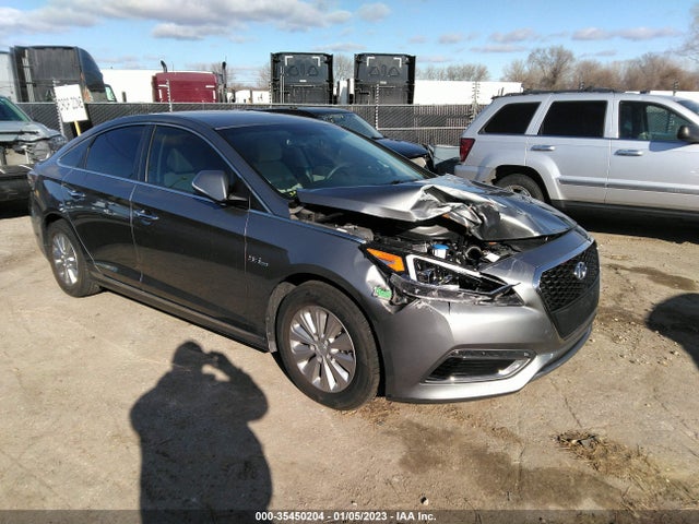 2017 Hyundai Sonata, VIN: KMHE24L35HA067594