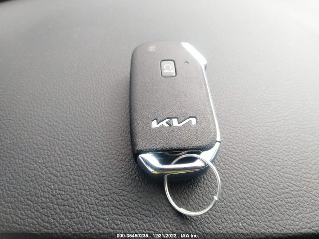 2022 Kia Niro, VIN: KNDCD3LD7N5517565