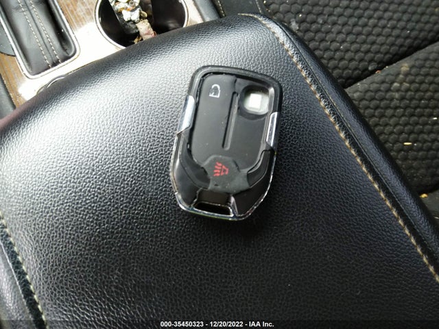 GMC ACADIA SLE 2017 1GKKNRLA4HZ181845 Image 11