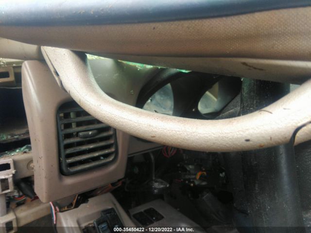 2002 NISSAN FRONTIER 2WD 1N6ED29X42C344791 Photo 6