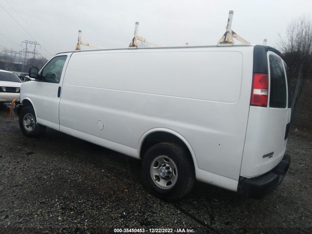 Chevrolet EXPRESS CARGO VAN 2016 1GCWGBFF2G1331681 Image 3