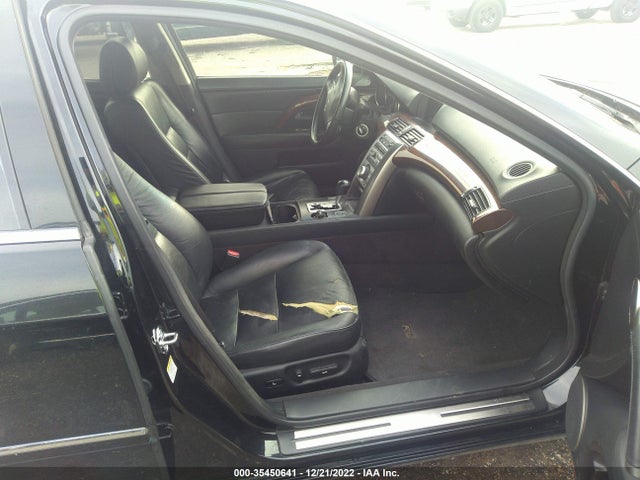 Acura RL 2005 JH4KB165X5C002533 Image 5