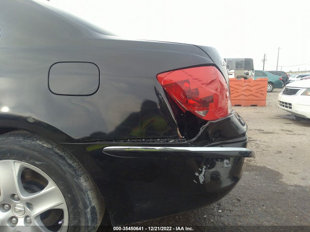 Acura RL 2005 JH4KB165X5C002533 Image 6