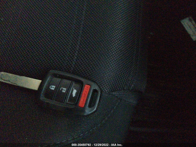 Honda CR-V LX 2018 2HKRW6H37JH224765 Image 3