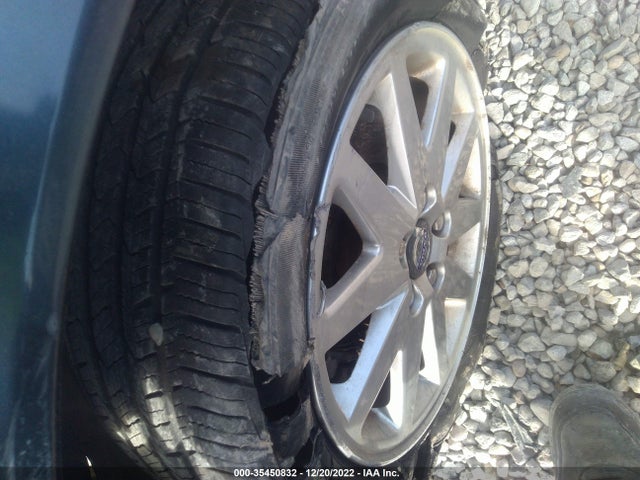 2007 VOLVO S40 2.4L VIN: YV1MS382772259760