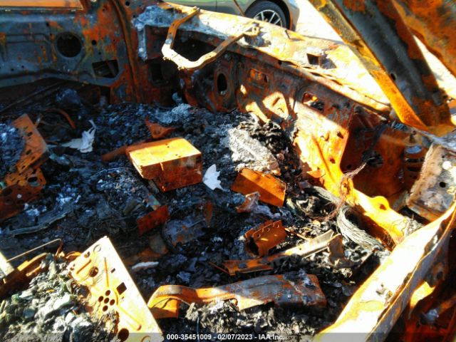 5UXFG2C51BLX08833 BMW X6 35i