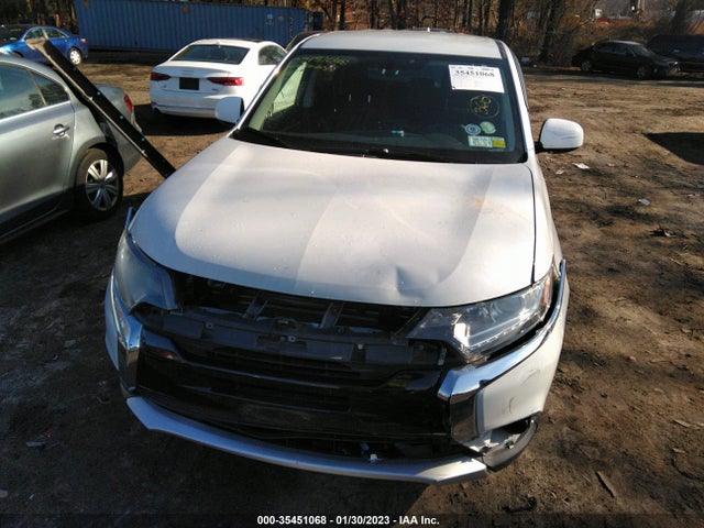 JA4AZ3A31GZ021573 Mitsubishi Outlander Se/sel/es