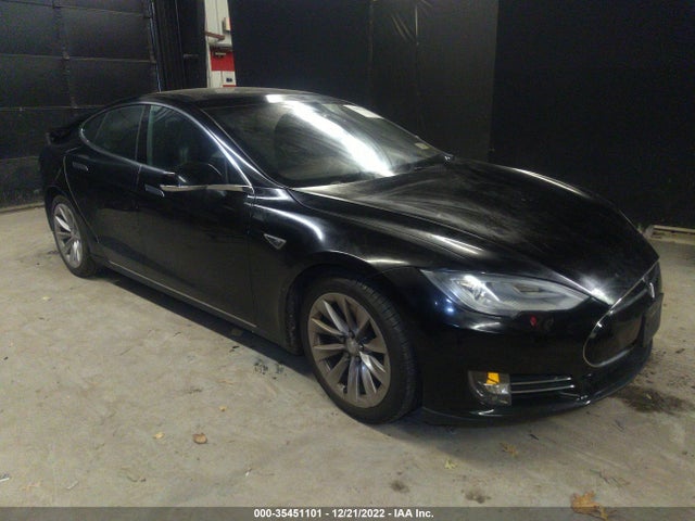Tesla MODEL S 2016 5YJSA1E22GF134977 zdjęcie główne