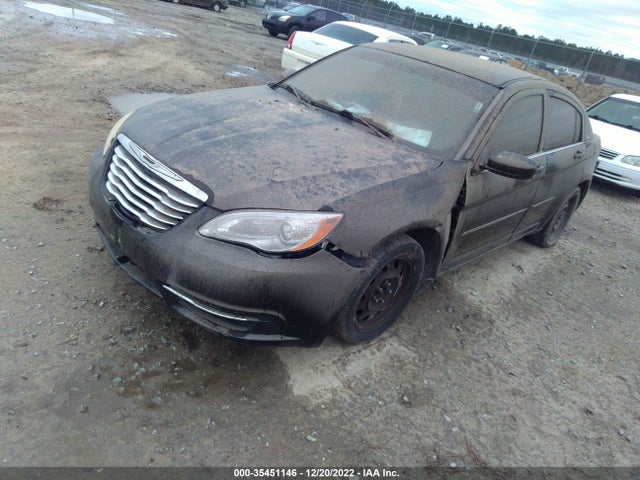 Chrysler 200 2012 1C3CCBAB2CN201801 Image 2