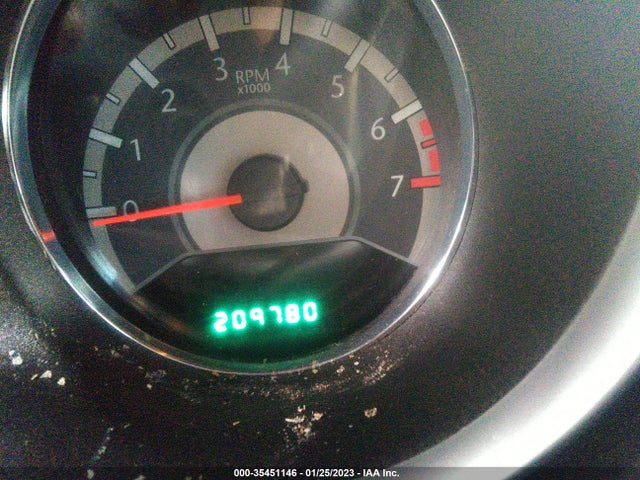 Chrysler 200 2012 1C3CCBAB2CN201801 Image 8
