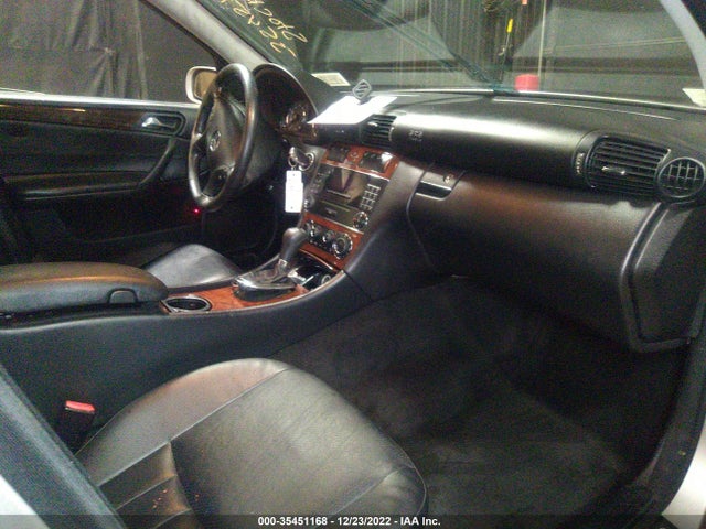 2006 MERCEDES-BENZ C-CLASS LUXURY VIN: WDBRF92H06F772614