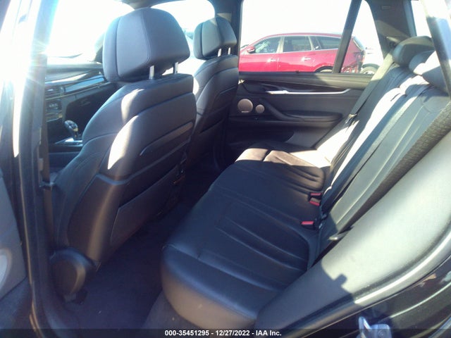 2015 BMW X5, VIN: 5UXKR6C59F0J74083