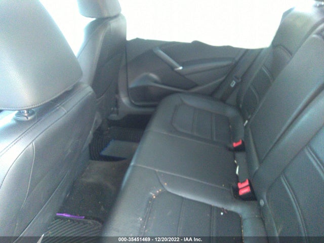 1VWDT7A38HC079595 Volkswagen Passat R-line W/comfort Pkg