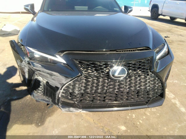 2021 Lexus IS, VIN: JTHGZ1B20M5043785
