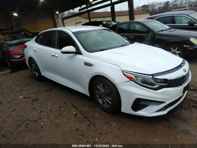 2020 Kia Optima, VIN: 5XXGT4L3XLG439227