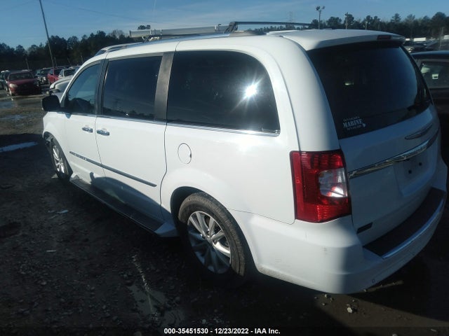 2C4RC1GGXFR698204 Chrysler Town & Country Limited Platinum