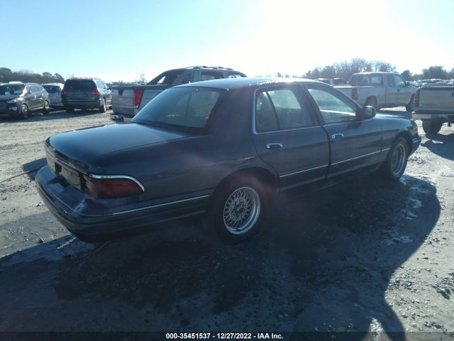 1997 MERCURY GRAND MARQUIS GS VIN: 2MELM74W9VX701376