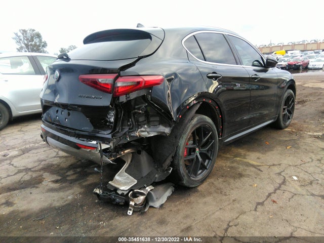 ZASPAKBN1M7D19234 Alfa Romeo STELVIO TI