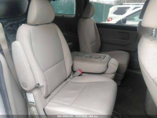 KNDMB5C17G6142219 KIA SEDONA LX