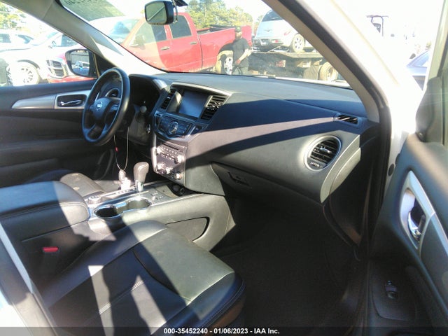 2020 Nissan Pathfinder, VIN: 5N1DR2CM1LC604639