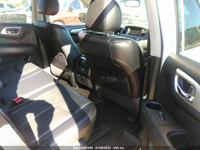 2020 Nissan Pathfinder, VIN: 5N1DR2CM1LC604639