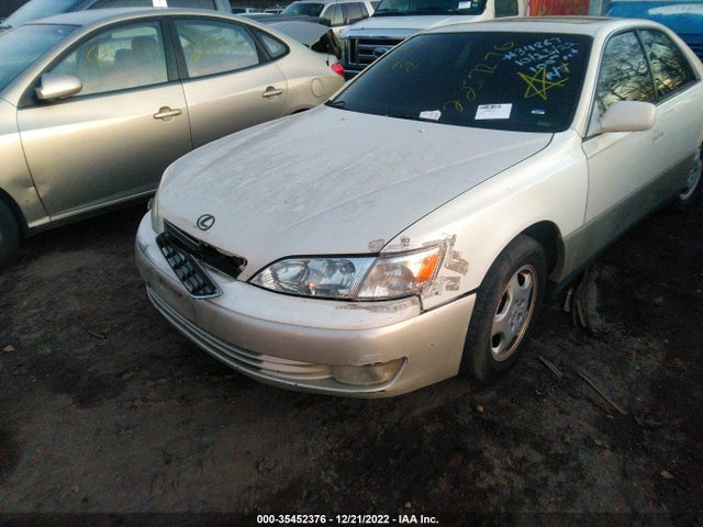JT8BF28GXX0192797 Lexus ES 300 LUXURY SPORT SDN