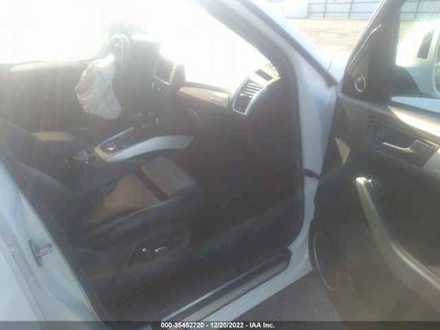 WA1DGAFP7EA034665 Audi Q5 Premium Plus