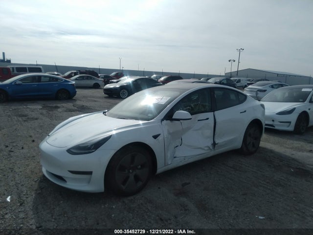 Tesla Model 3 Standard Range Plus 2021 5YJ3E1EA9MF100322 Image 2